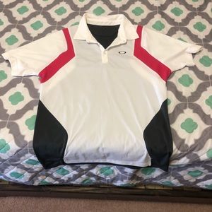 Men’s Oakley golf polo